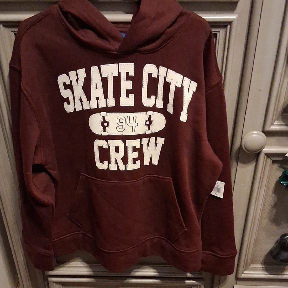 Old Navy Maroon Skate City Crew Hoodie